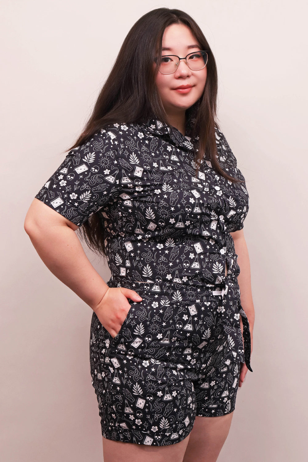 Chic Witch Semi-Crop Cotton Tie Front Shirt