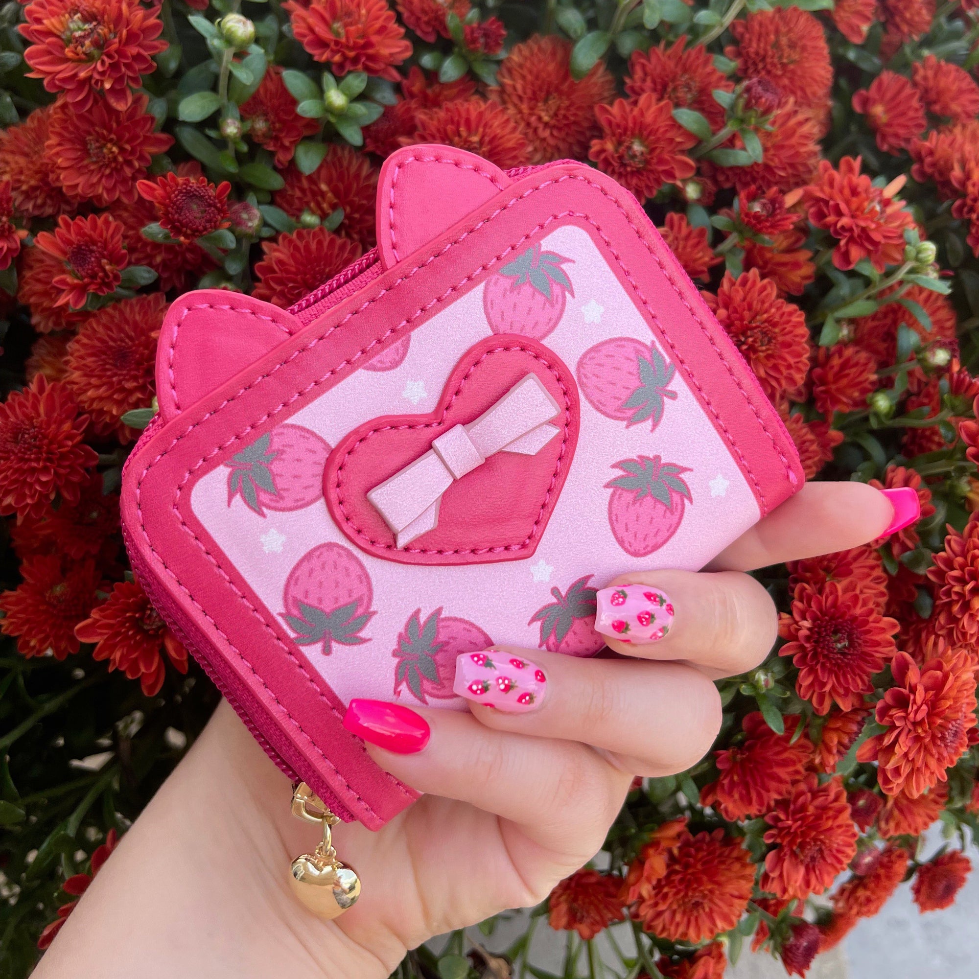 Ichigo Ribbon Heart Mini Wallet